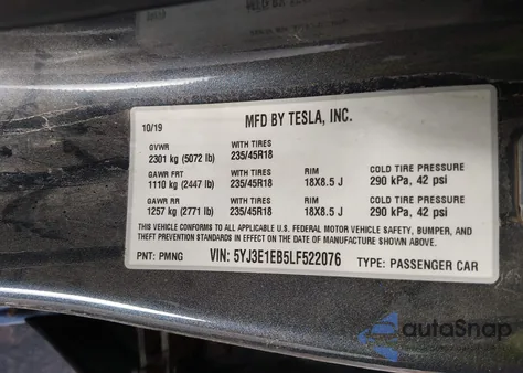 2020 Tesla Model 3 Long Range Dual Motor All-Wheel Drive z USA, uszkodzony, nr VIN 5YJ3E1EB5LF522076
